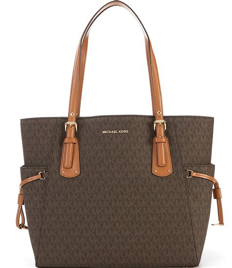 michael kors voyager signature tote.